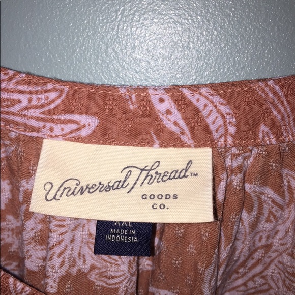 Universal Thread Floral Short Sleeve Button Down - Picture 3 of 9